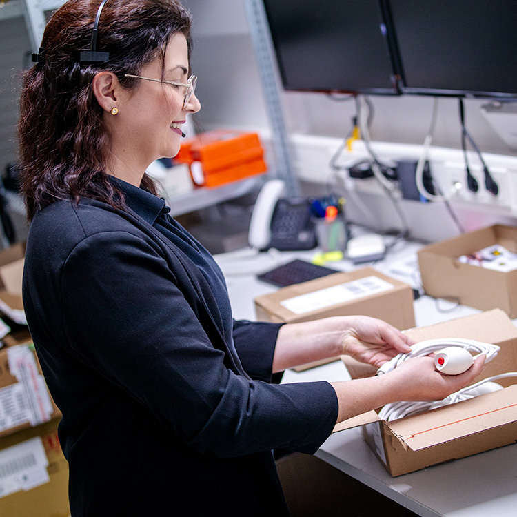 Lagerverwaltung und Logistik (Wareneingang und Warenausgang)